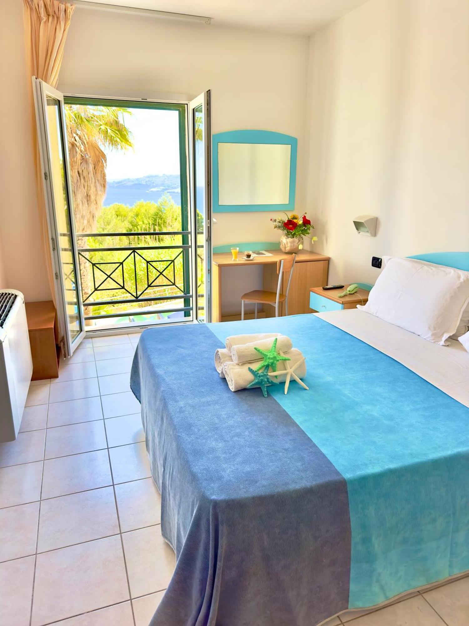 Hotel Alize Santa Cesarea Terme Ngoại thất bức ảnh